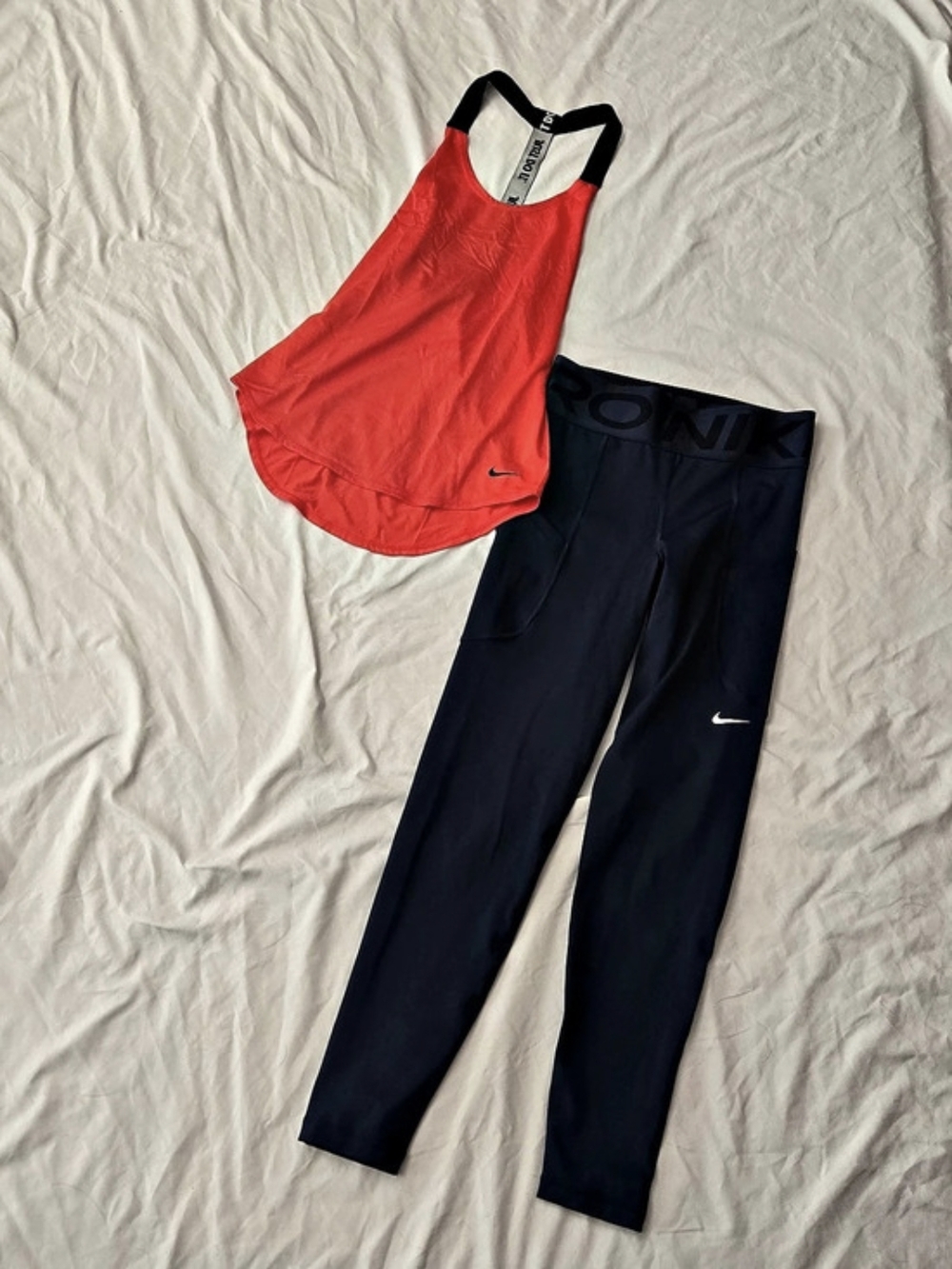 Nike Pro Sculpt Leggings And Tank Sz XS Gym Athletic Workout